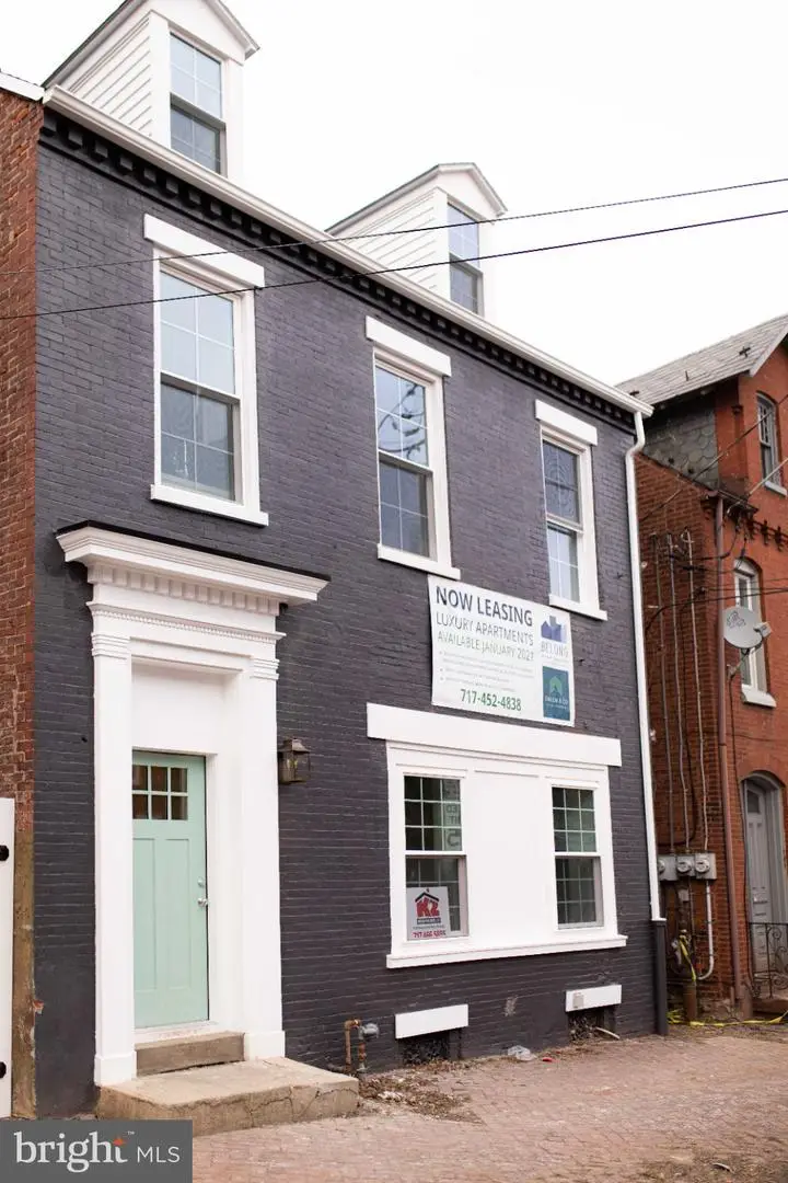 449 W King St, Lancaster, PA 17603 - #1
