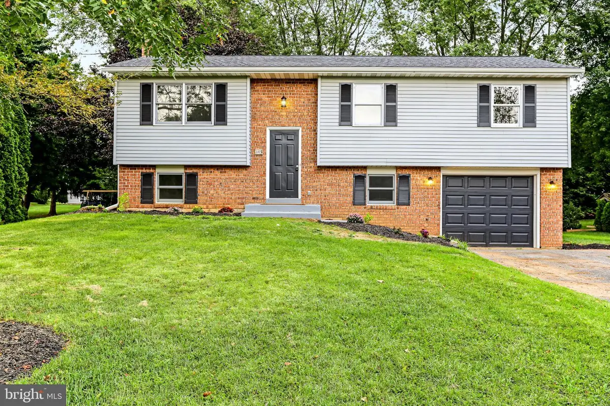 30 Buttonwood Dr, Lititz, PA 17543 - #1