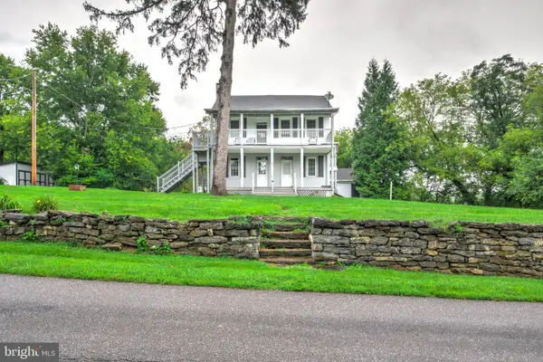 1250 New Danville Pike, LANCASTER, PA 17603