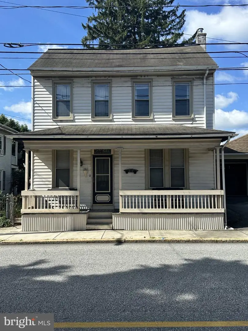 110 N Main St, Manheim, PA 17545 - #1