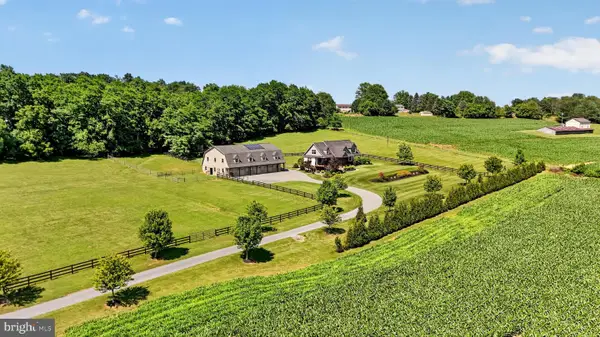 409 Weaver Rd, STRASBURG, PA 17579