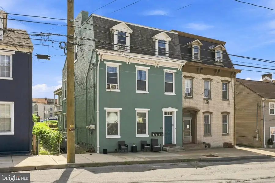 152 Walnut St, Columbia, PA 17512 - #3