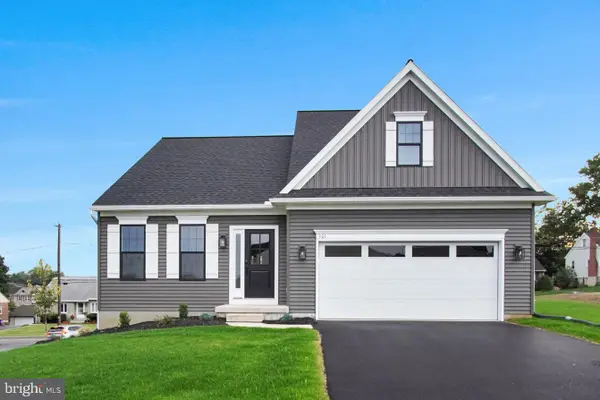 101 Field Lane, MILLERSVILLE, PA 17551