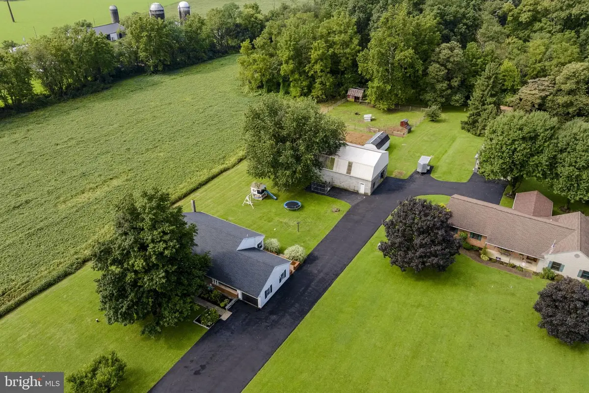 162 Bridgeville Rd, East Earl, PA 17519 - #1