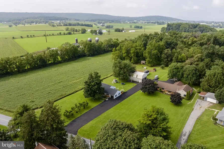 162 Bridgeville Rd, East Earl, PA 17519 - #2
