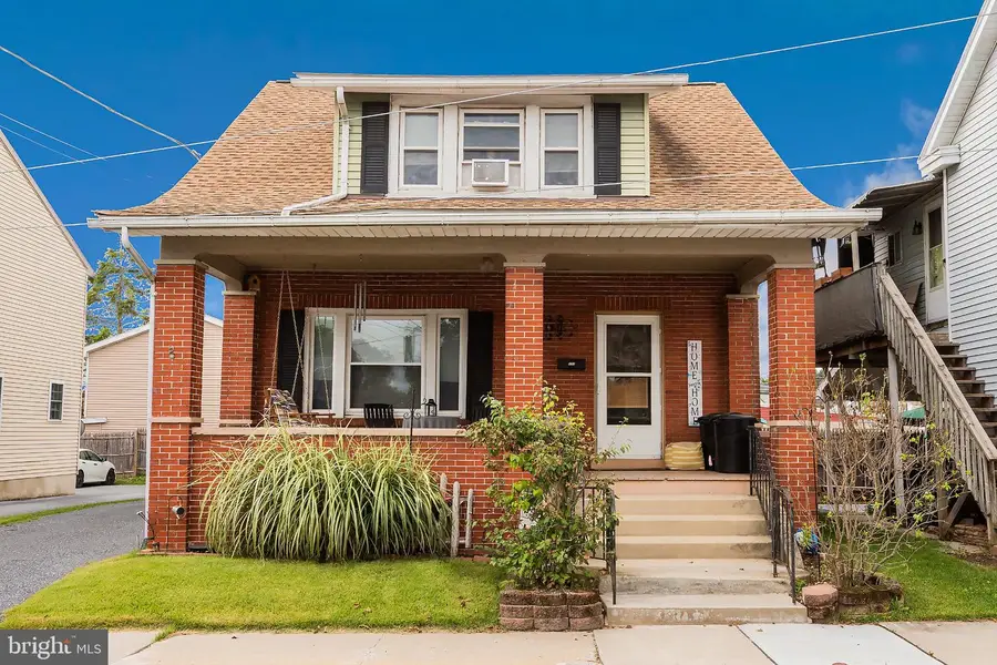152 N Hanover St, Elizabethtown, PA 17022 - #2