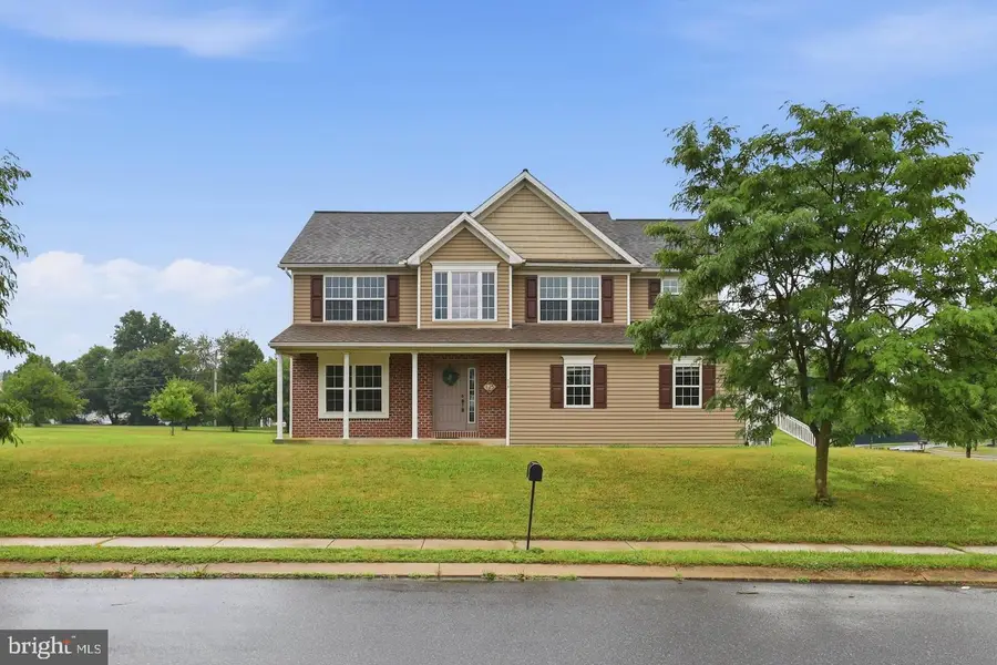 125 Woodmeadow Dr, Denver, PA 17517 - #3