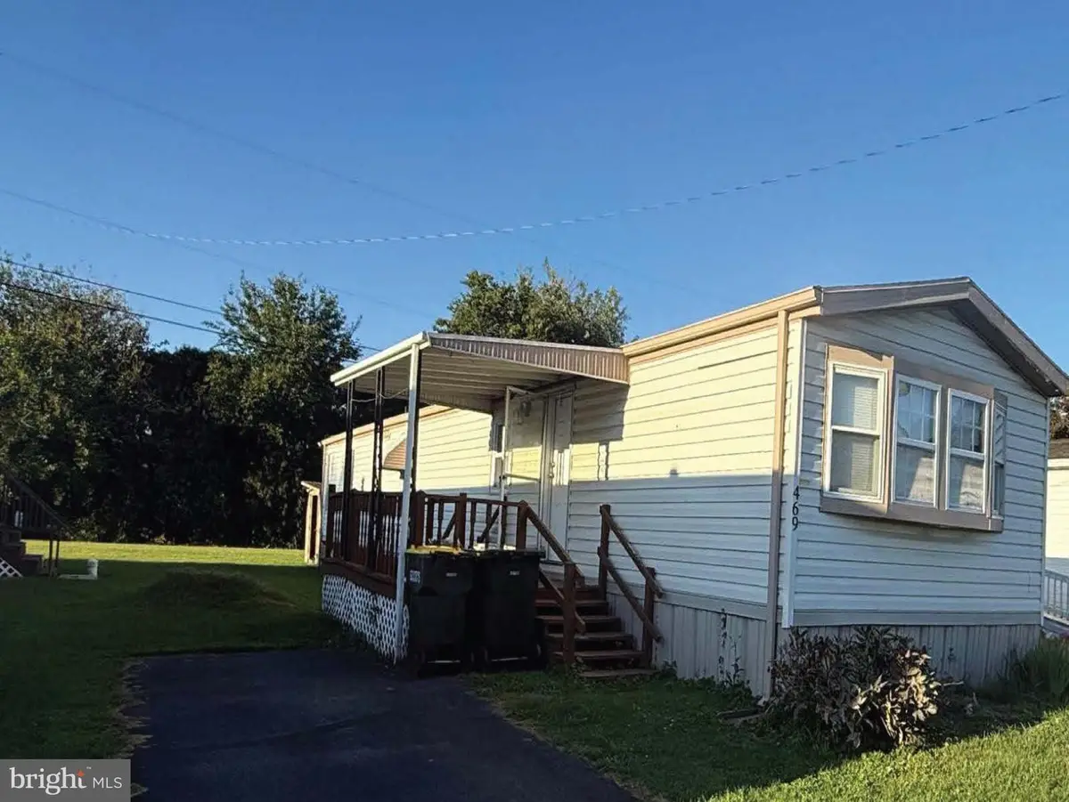 469 Brendon Dr, Leola, PA 17540 - #1