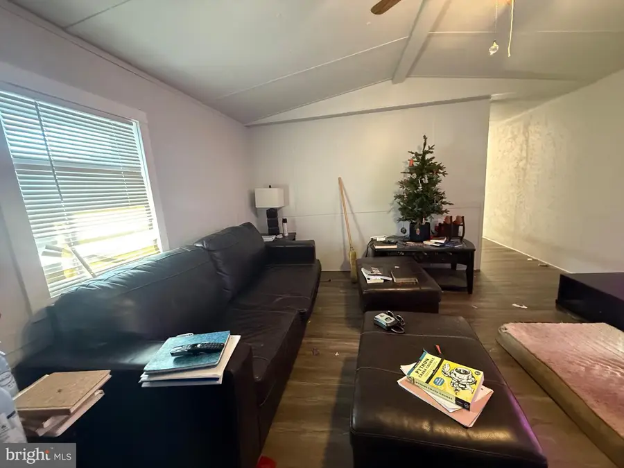 469 Brendon Dr, Leola, PA 17540 - #3
