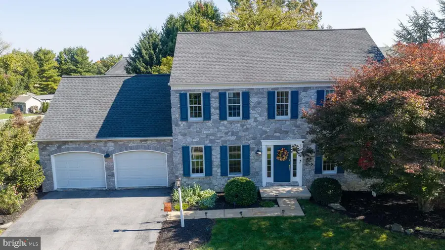 207 Southridge Dr, Lancaster, PA 17602 - #2