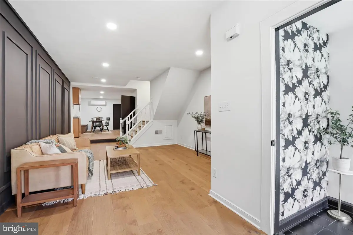 16 E Walnut St, Lancaster, PA 17602 - #1