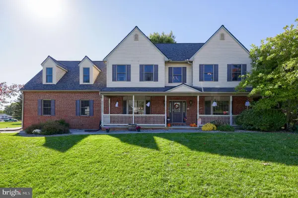 1735 Valette Dr, LANCASTER, PA 17602