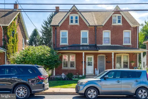 328 E Jackson St, NEW HOLLAND, PA 17557