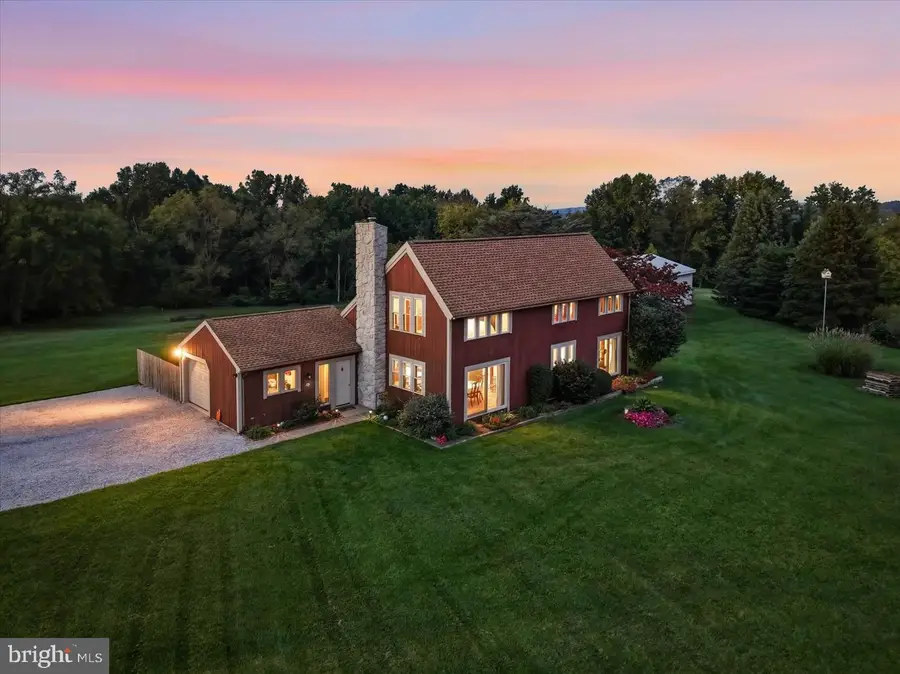 7010 Elizabethtown Rd, Manheim, PA 17545 - #3