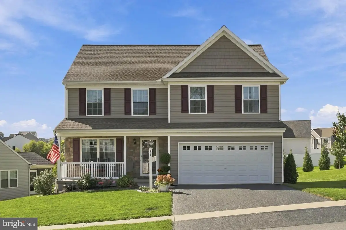 215 Darlington Ct, New Providence, PA 17560 - #1