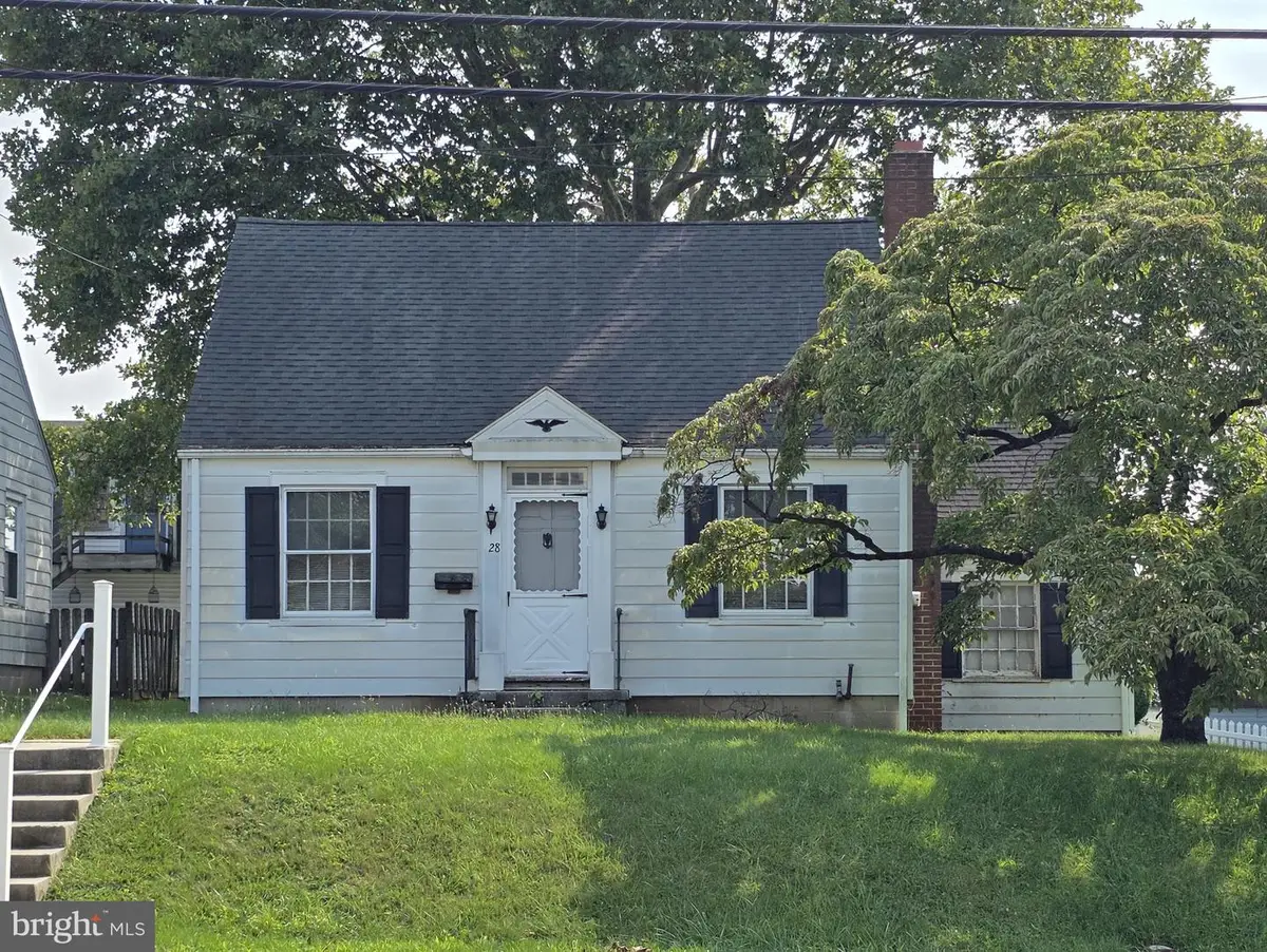 428 Main St, Akron, PA 17501 - #1