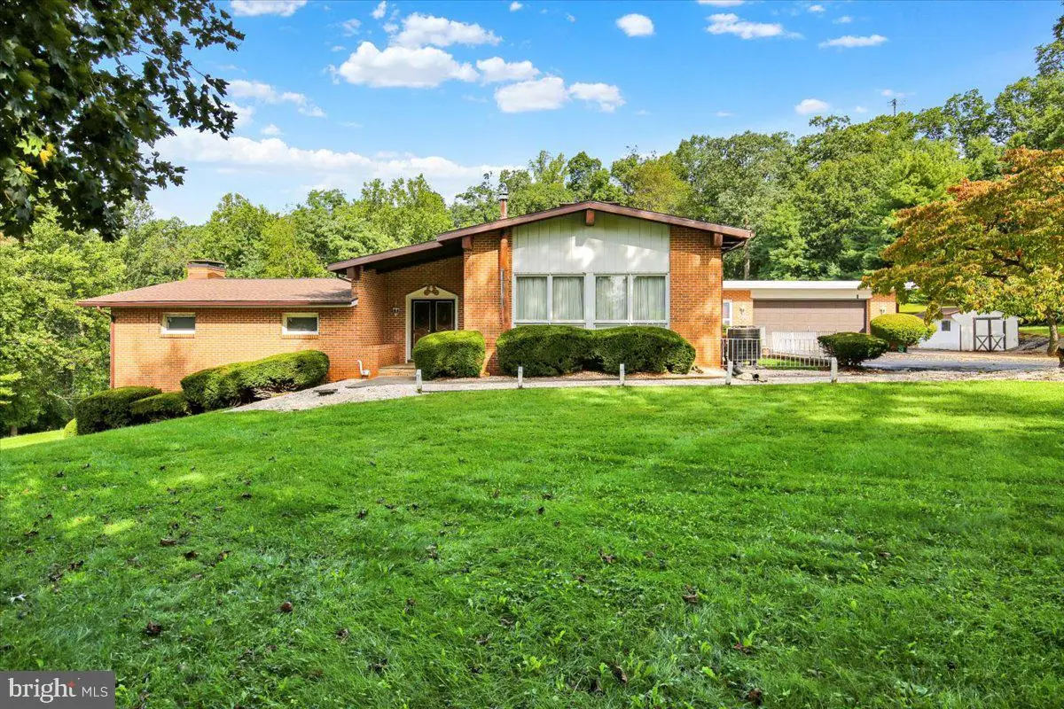 185 N Ridge Rd, Reinholds, PA 17569 - #1
