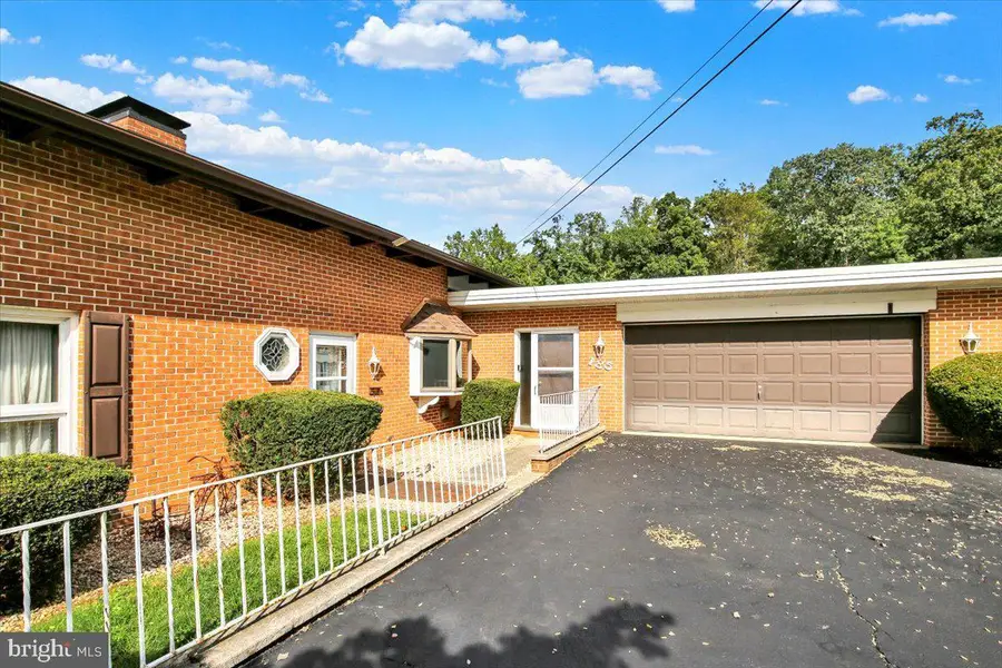 185 N Ridge Rd, Reinholds, PA 17569 - #3