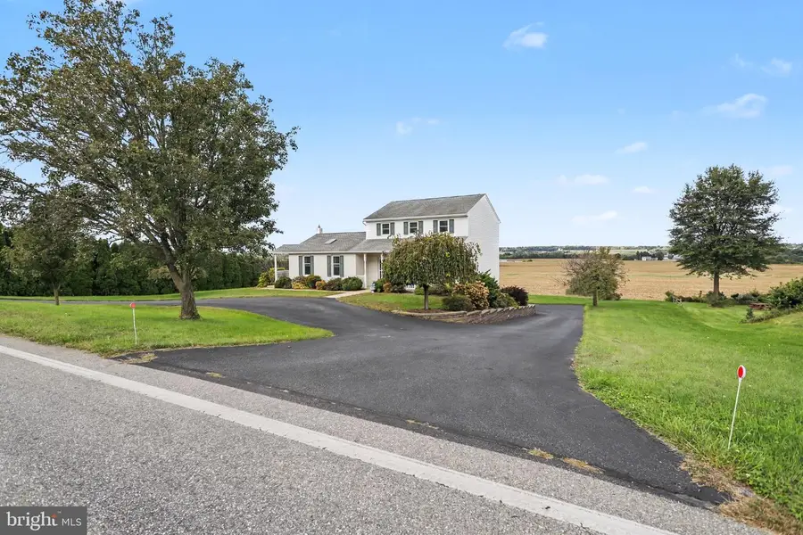 1409 Ridge Rd, Elizabethtown, PA 17022 - #2