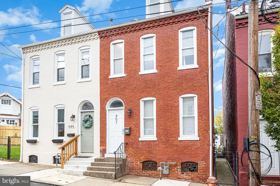 451 S Plum St, Lancaster, PA 17602 - #2