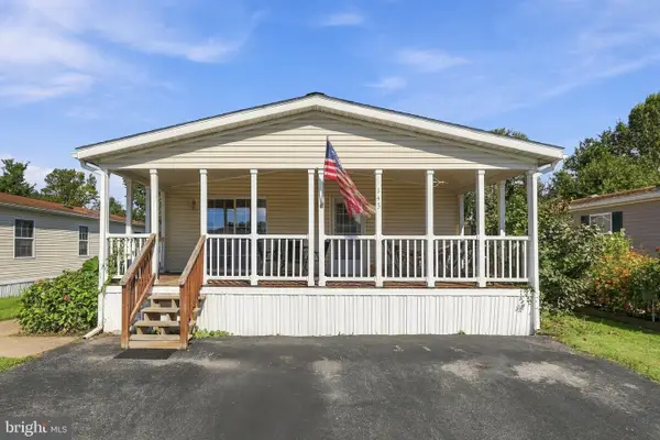143 Tulip Cir, EPHRATA, PA 17522