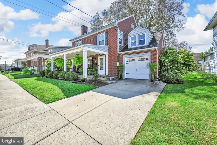36 N Custer Ave, New Holland, PA 17557 - #3