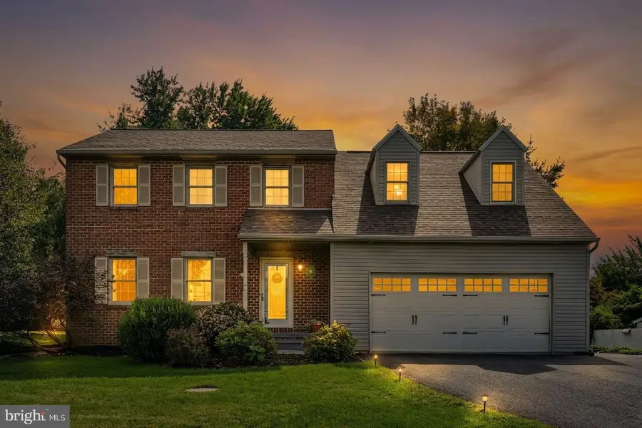 690 W Church Rd, Ephrata, PA 17522 - #2