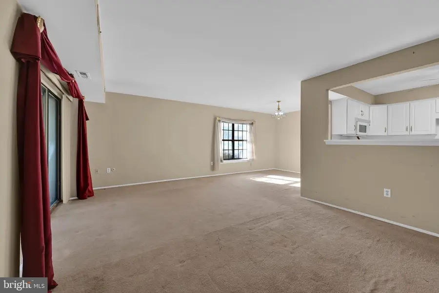 80 Valleybrook Rd, Lancaster, PA 17601 - #3