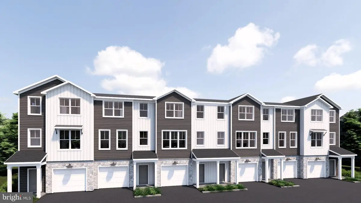20 E Kestrel Dr, Denver, PA 17517 - #1