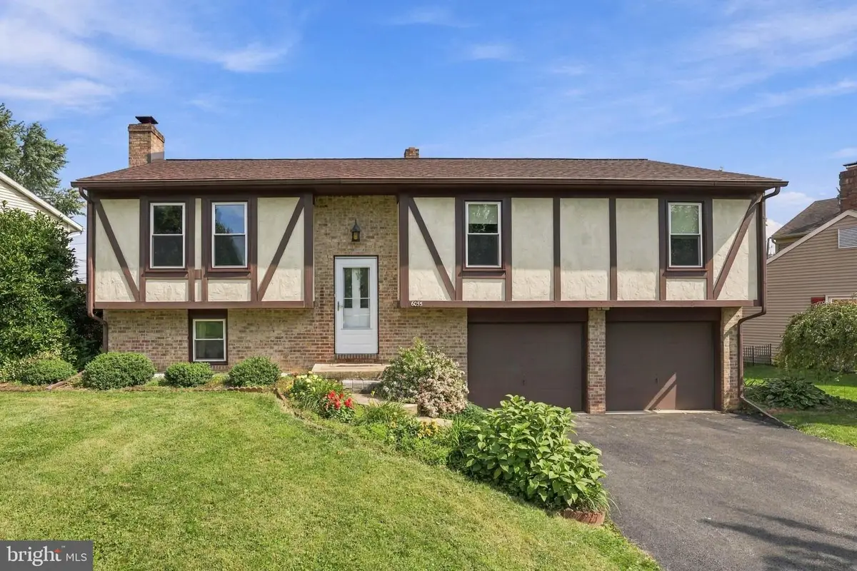 6055 Geneva Dr, East Petersburg, PA 17520 - #1