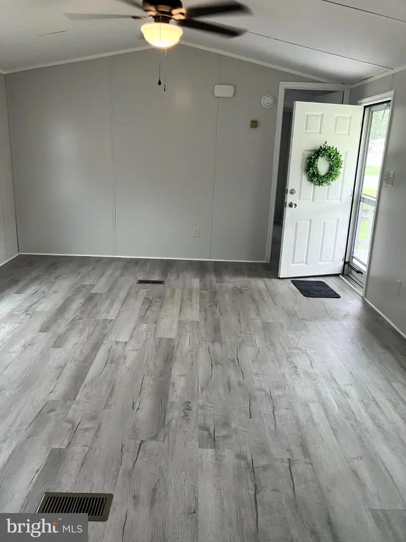 102 Greyfield Dr, Lancaster, PA 17603 - #2