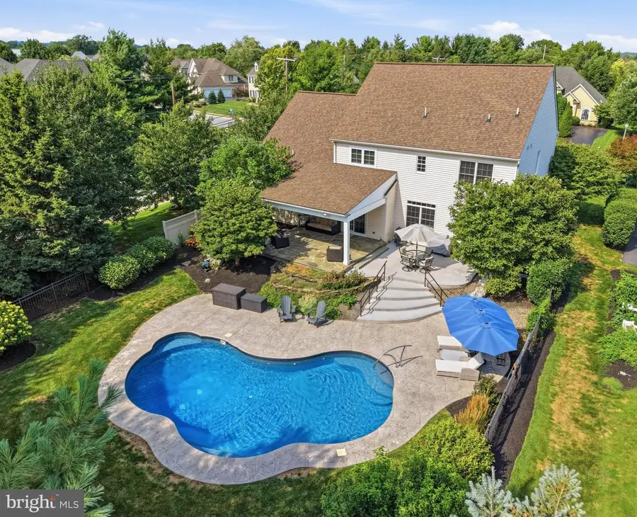 1146 S Bristol Dr, Lititz, PA 17543 - #2