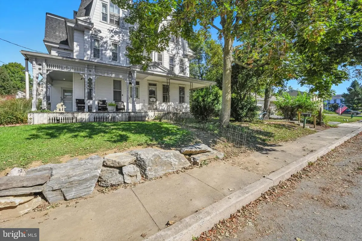 25 Froelich Ave, Mountville, PA 17554 - #1