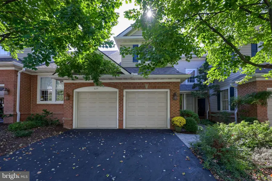 624 Northfield Rd, Lititz, PA 17543 - #3