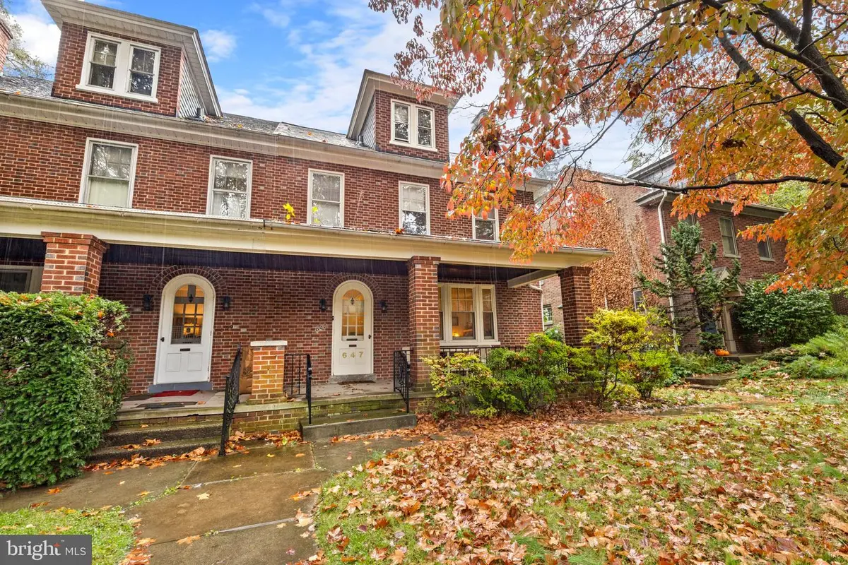 647 State St, Lancaster, PA 17603 - #1