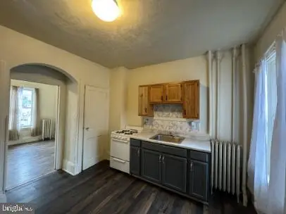 318 S Queen St, Lancaster, PA 17603 - #3