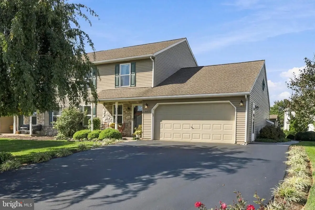487 Daisy Dr, New Holland, PA 17557 - #1
