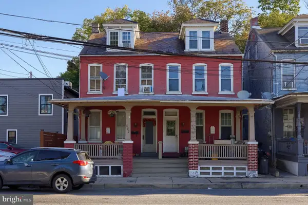 447 3rd St, COLUMBIA, PA 17512