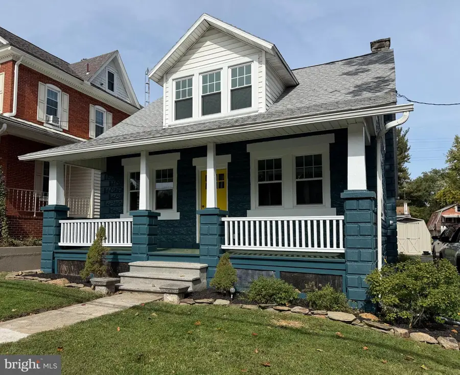 245 E Main St, Mountville, PA 17554 - #2