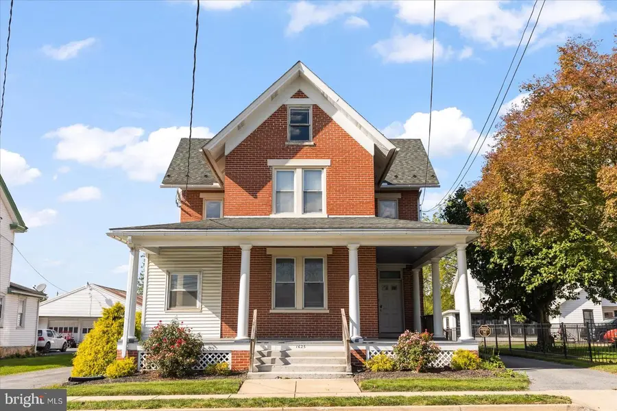1625 State St, East Petersburg, PA 17520 - #3