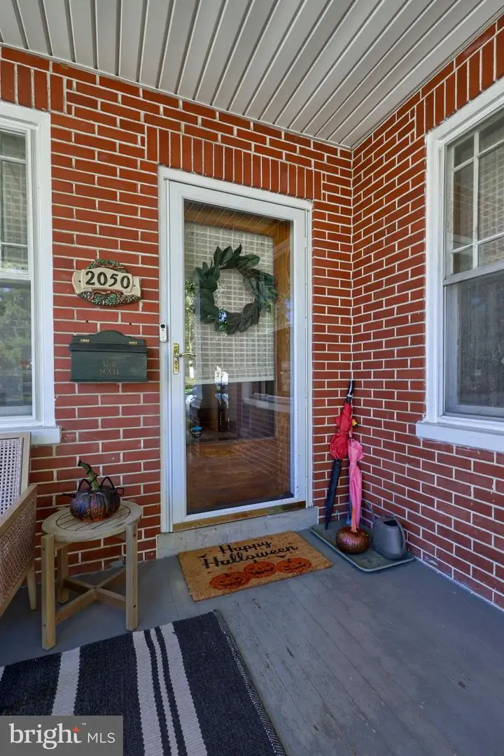 2050 Linden St, East Petersburg, PA 17520 - #2