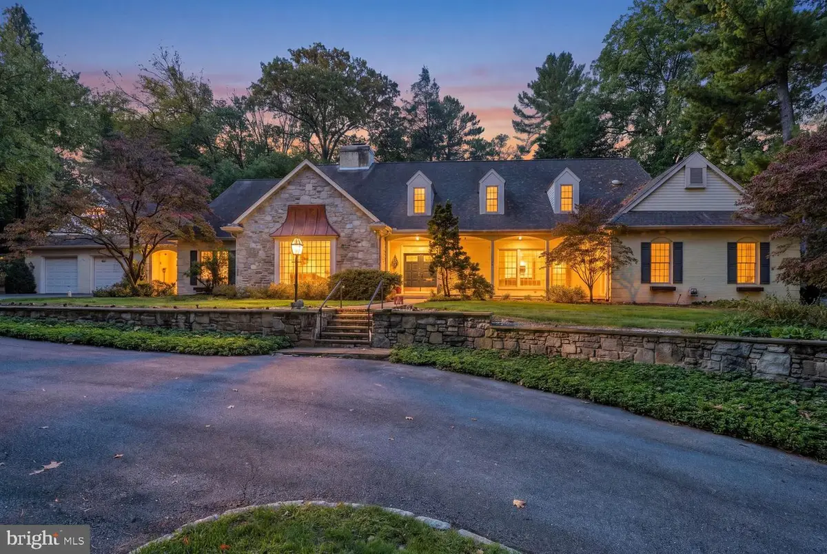 230 School House Rd, Lancaster, PA 17603 - #1