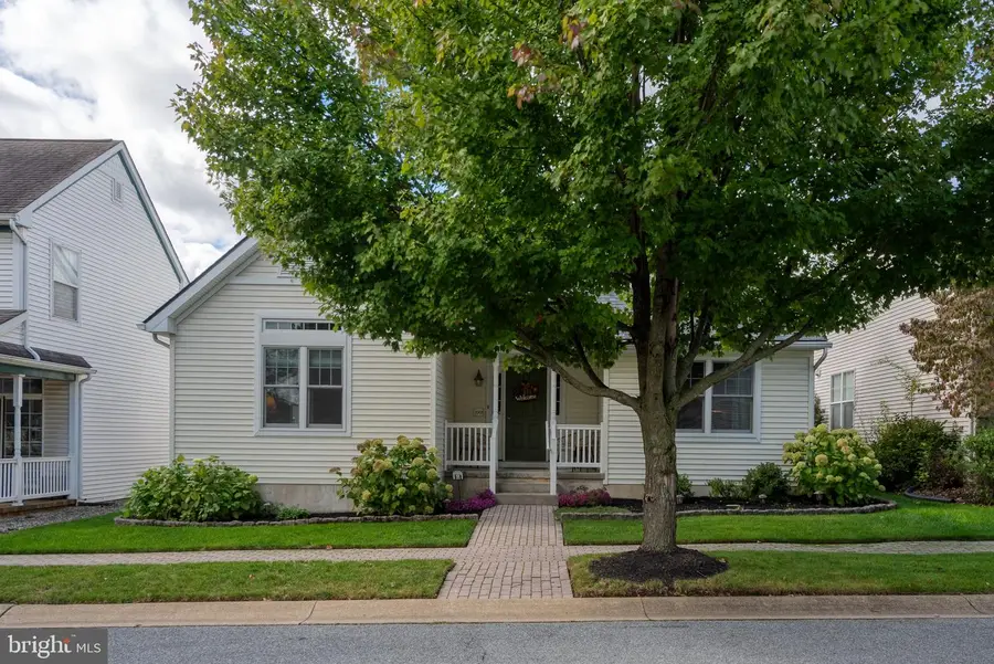 1008 Olympia St, Lititz, PA 17543 - #2