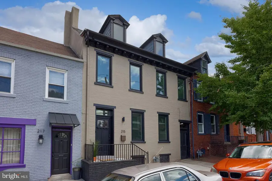 215 N Lime St, Lancaster, PA 17602 - #3