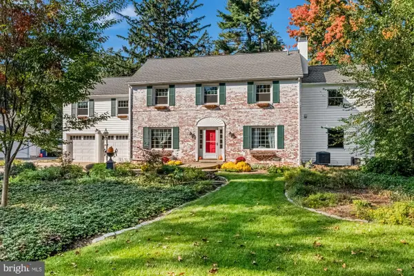 17 W Roseville Rd, LANCASTER, PA 17601