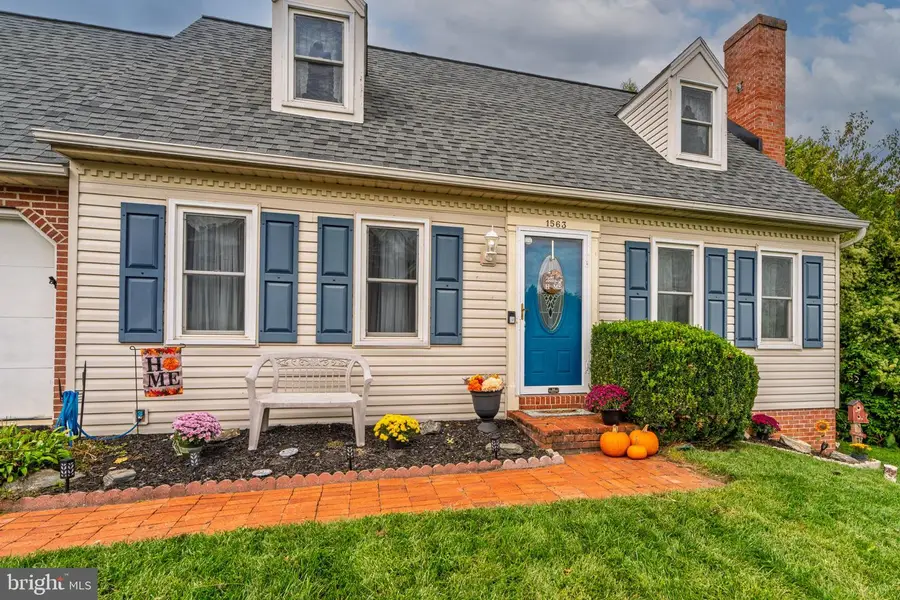 1563 S Jefferson Ct, Lancaster, PA 17602 - #2