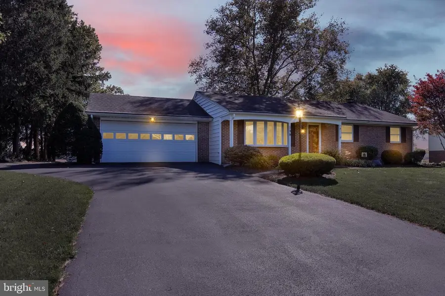 139 Bender Mill Rd, Lancaster, PA 17603 - #2