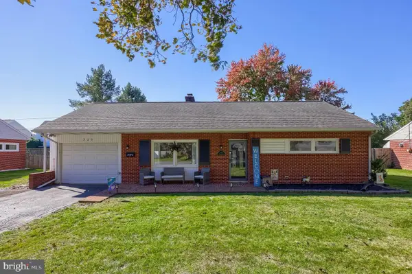 320 Lynn Ave, LANDISVILLE, PA 17538