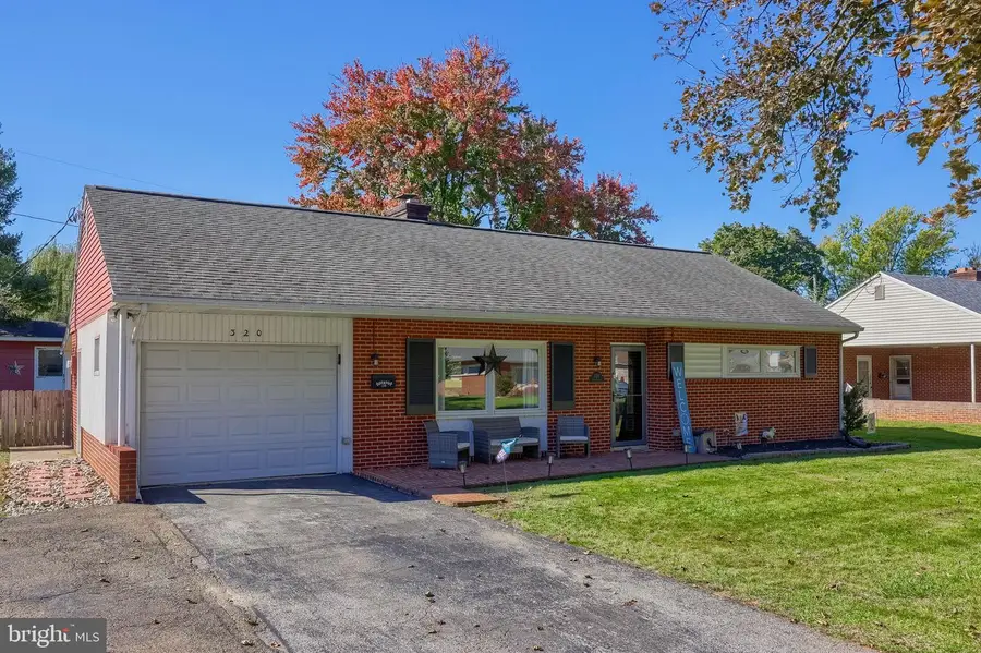 320 Lynn Ave, Landisville, PA 17538 - #3