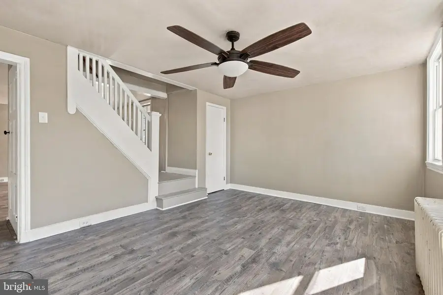 717 Florence St, Columbia, PA 17512 - #3